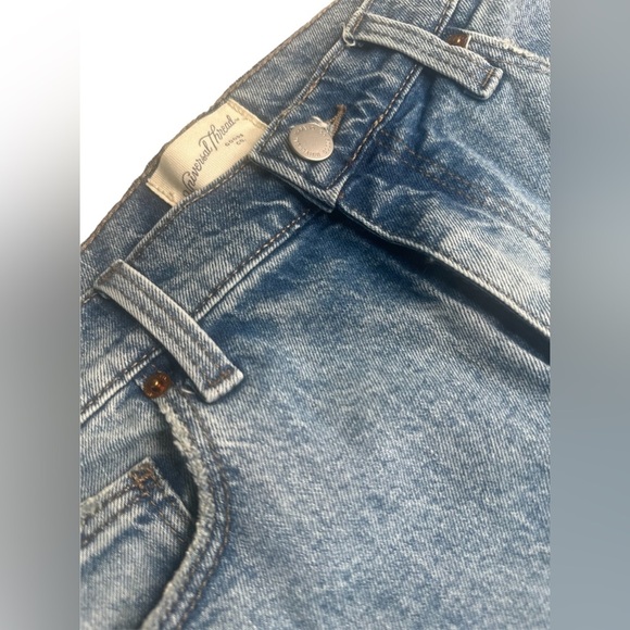 Size 8 Womens High-Rise Denim Midi Skirt Medium Wash Distressed Universal Thread - Picture 5 of 12